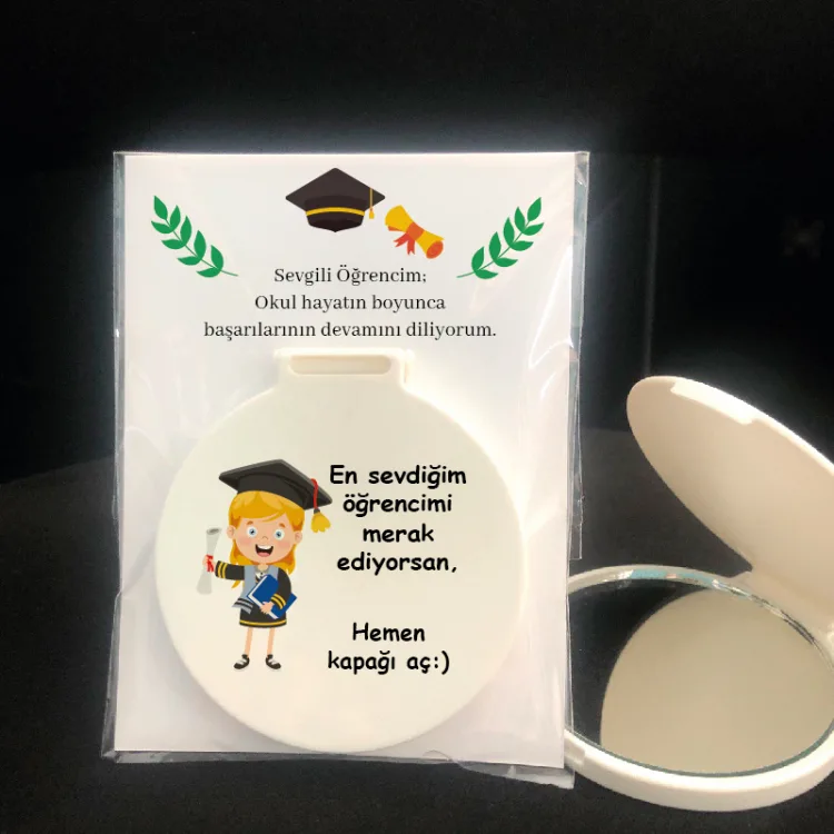 Ayna 007 - Yuvarlak - Mezuniyet Hediyesi Baskılı Hediyelik Cep Aynası - Detay Görseli 2