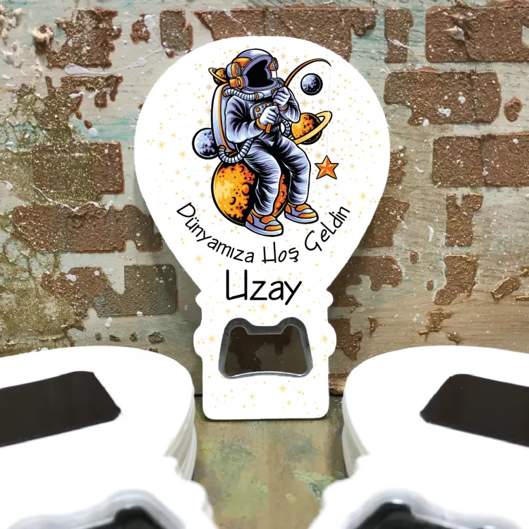 Balon Açacaklı Magnet 152 - Astronot Temalı Hediyelik Magnet