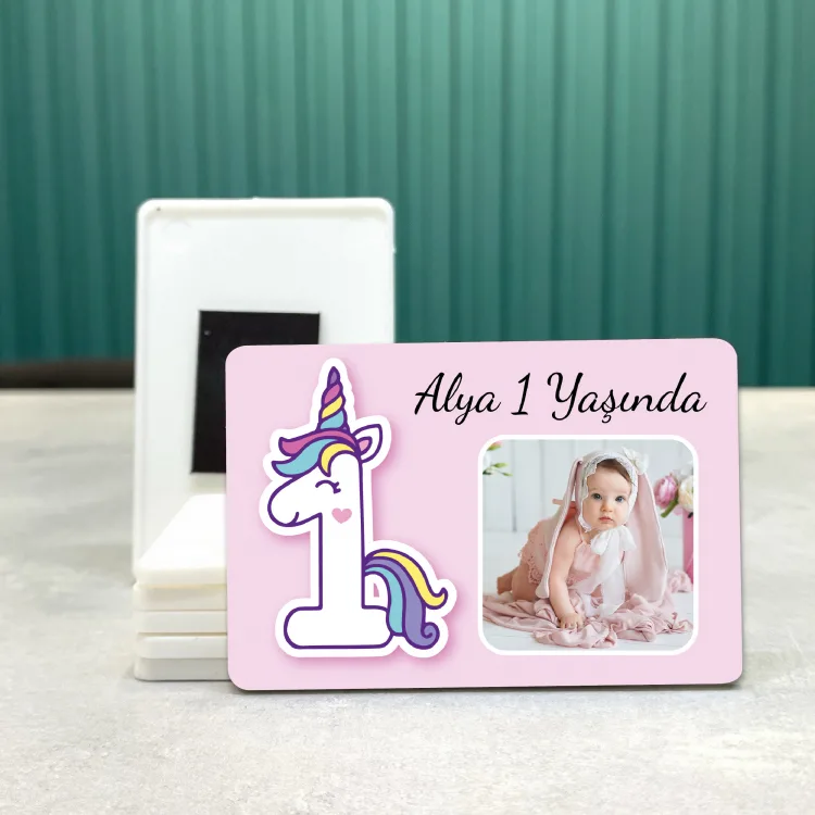 Dikdörtgen 520-1 Yaş Magnet Fotoğraflı Unicorn Tasarımlı Doğum Günü Yaş Magneti