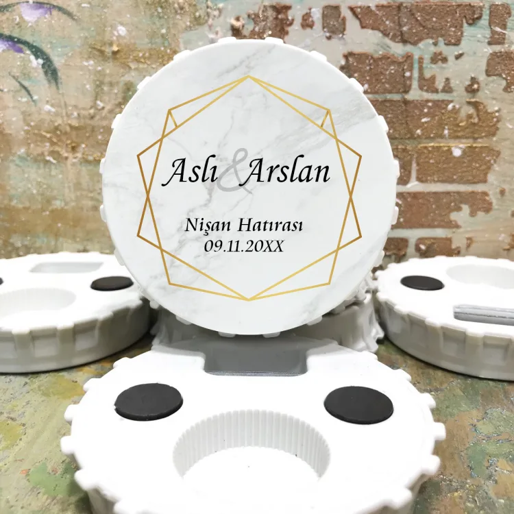 Kapak Magnet Açacaklı 0717